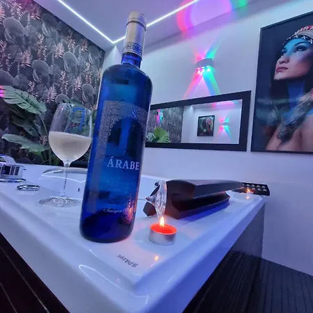 Sensual Sierra Vip *