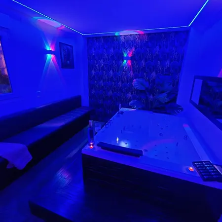 Sensual Sierra Vip Apartment *