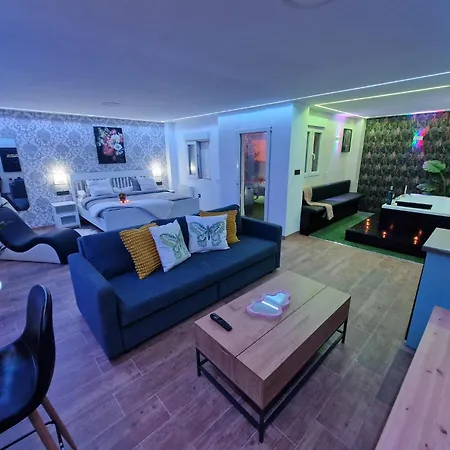 Sensual Sierra Vip Apartment Prado Del Rey