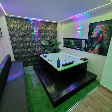 Sensual Sierra Vip Apartment Prado Del Rey